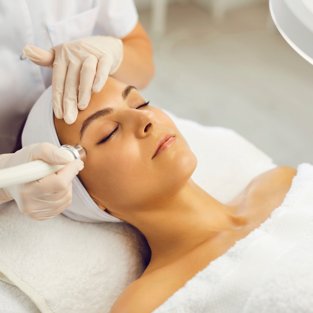LUX FACIAL